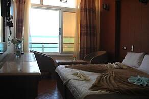 Arous El Bahr Hotel