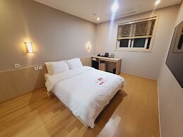 Hotel Raza B