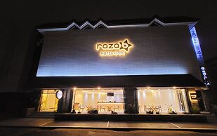Hotel Raza B