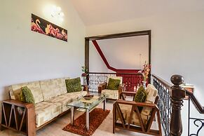 Villa - Sleeps 8 - Garden - Parking - Patio