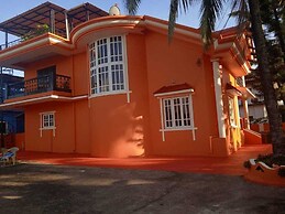 Villa - Sleeps 8 - Garden - Parking - Patio