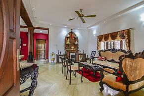 Villa - Sleeps 8 - Garden - Parking - Patio