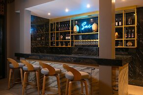 SINAE Phuket Luxury Hotel