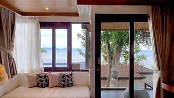 SINAE Phuket Luxury Hotel