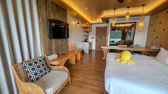SINAE Phuket Luxury Hotel