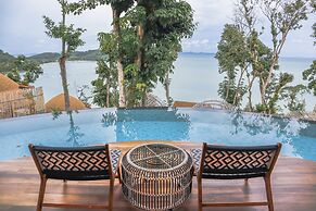SINAE Phuket Luxury Hotel