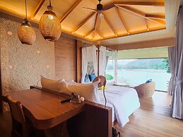 SINAE Phuket Luxury Hotel