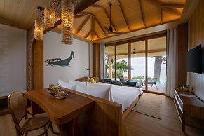 SINAE Phuket Luxury Hotel