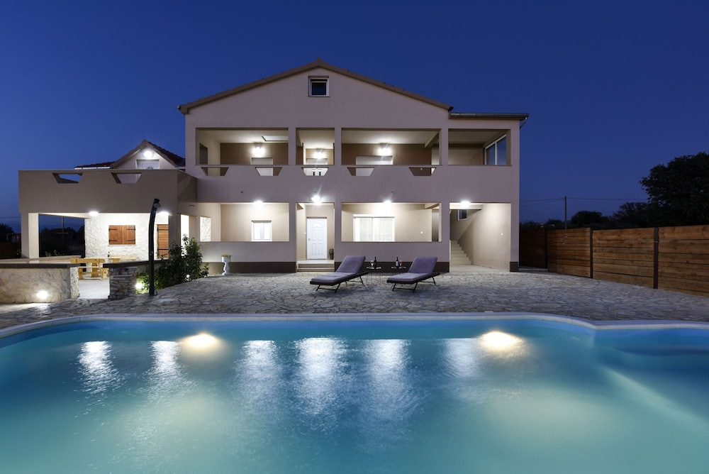 Villa Roko Zadarvillas