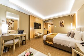 Glenmarie Hotel & Golf Resort