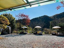 Gapyeong Hutan Pension