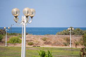 Deluxe AchzivBeach Apartment in Nahariya