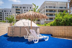 Deluxe AchzivBeach Apartment in Nahariya