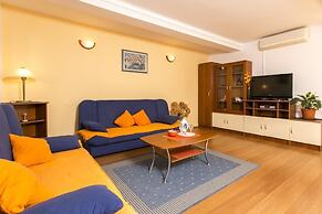 Apartment Kolic