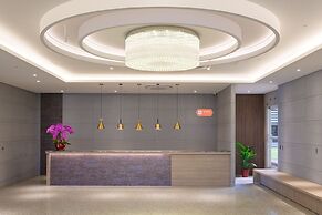 TH Hotel