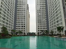 Comfy Studio Apartment At M-Town Residence