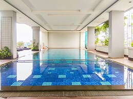 Comfortable And Nice Studio Room Apartement At H Residence