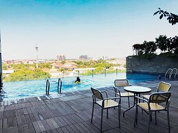 Exquisite Studio Apartment At Tamansari Papilio