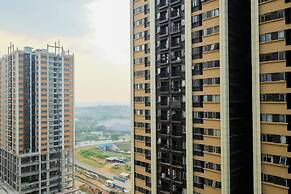 Cozy 2Br At Meikarta Apartment