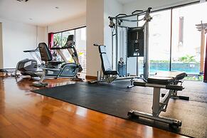 Nice And Comfort Studio At Tamansari Semanggi Apartment