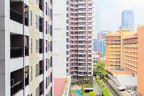 Nice And Comfort Studio At Tamansari Semanggi Apartment