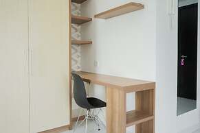 Fancy And Nice Studio At Casa De Parco Apartment