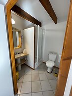 Les Trois Cèdres