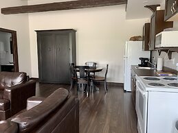 La Digue Suites