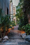 El Recinto Luxury Hotel