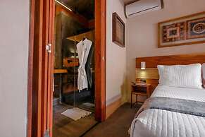 El Recinto Luxury Hotel