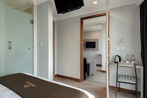 GoldVitel Hotel Surabaya