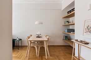 Absolute 2BR Apartment