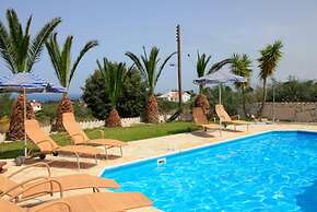 Villa Thea in Neo Chorio