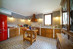 Villa Il Girasole in Parrano