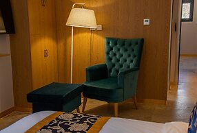 VANCII HOTEL