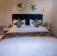 VANCII HOTEL