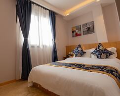 VANCII HOTEL