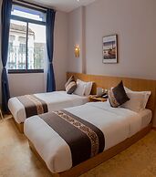 VANCII HOTEL