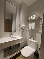 VANCII HOTEL