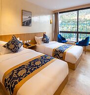VANCII HOTEL