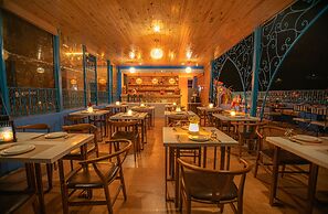 VANCII HOTEL