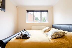Charming 1-bed Apartment in Luton
