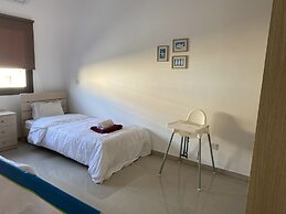 Apartment Sleeps 4 With Sea Views