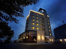 Top Cloud Hotel Gunsan