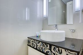 Superb Downtown Dubai Apartment, Amazing Location