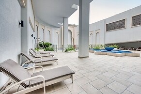 Chaima Elegantly Furnished Brand New With Balcony