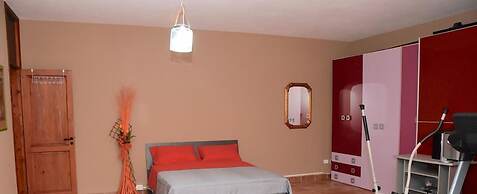Villa Aurora, Private Pine Forest, Barbecue, Solarium