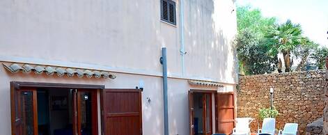 Villa Aurora, Private Pine Forest, Barbecue, Solarium