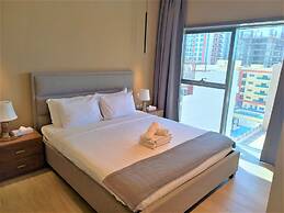 Stunning 1 Bedroom Balcony at Park View Dubai
