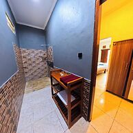 Ketapang Guesthouse Echo Beach Canggu